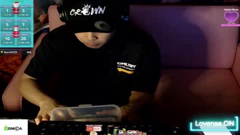 TashaKai online show from 12/14/25, 08:13