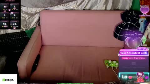 TashaKai online show from 04/24/26, 02:03