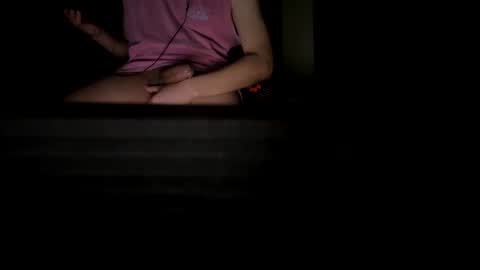 Snapshot of tashawnyy chatting on 12/14/24, 10:02 tashawnyy online show from 12/14/24, 10:02