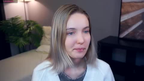 Your Ressie online show from 11/28/25, 08:28