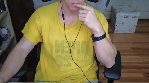 Snapshot of taskataska07 chatting on 02/16/25, 09:26 Carlenjoyswithoil online show from 02/16/25, 09:26