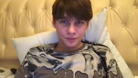 tasteithorny online show from 11/26/25, 09:16