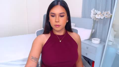 Snapshot of tasteofinnocence chatting on 07/17/26, 08:57 Miss Tati online show from 07/17/26, 08:57