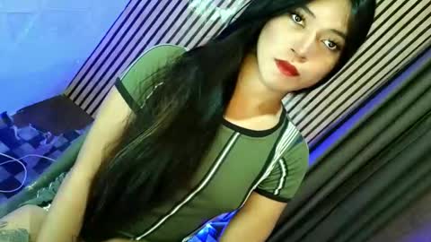   online show from 11/10/25, 08:02