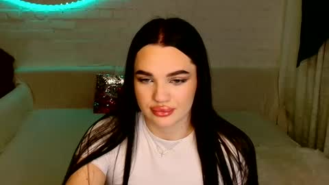 Snapshot of tasty_babyy chatting on 01/12/25, 04:18 tasty_babyy online show from 01/12/25, 04:18
