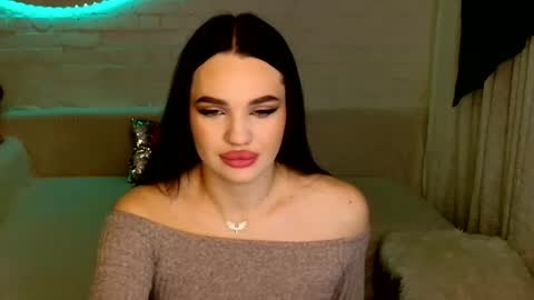 Snapshot of tasty_babyy chatting on 01/19/25, 04:25 tasty_babyy online show from 01/19/25, 04:25