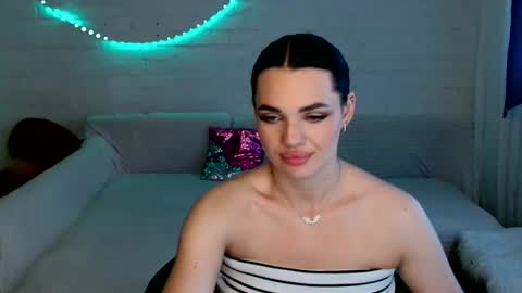 Snapshot of tasty_babyy chatting on 05/21/26, 01:18 tasty_babyy online show from 05/21/26, 01:18