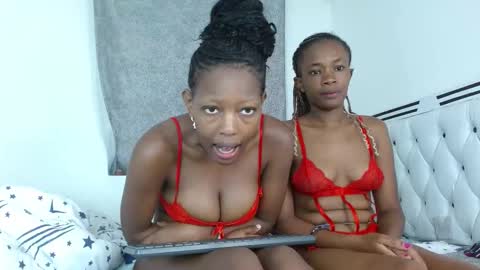 Snapshot of tasty_tamara chatting on 09/16/25, 10:38 tasty_tamara online show from 09/16/25, 10:38