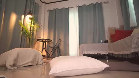 RHEA  pronanciation like Reya   online show from 09/12/25, 09:09