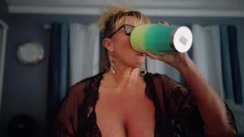 veronicabrian online show from 01/11/26, 08:14