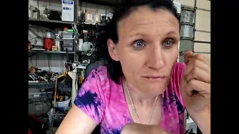 tastypeach6989 online show from 05/06/26, 08:41