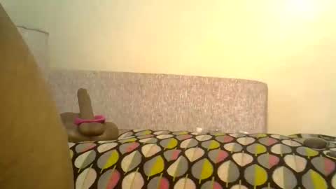 Zuri online show from 10/06/25, 09:18