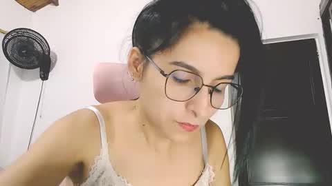 tatabebe online show from 11/25/25, 01:27