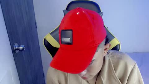 T A T A N online show from 11/07/25, 06:30