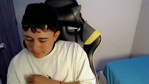 T A T A N online show from 11/27/25, 09:06