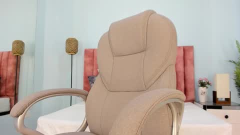 Snapshot of tati_saldarriaga chatting on 03/02/26, 04:14 Tati Saldarriaga online show from 03/02/26, 04:14