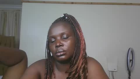 Tatiana online show from 03/01/26, 07:32