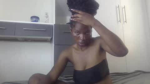 tatiana_254 online show from 10/23/25, 12:15