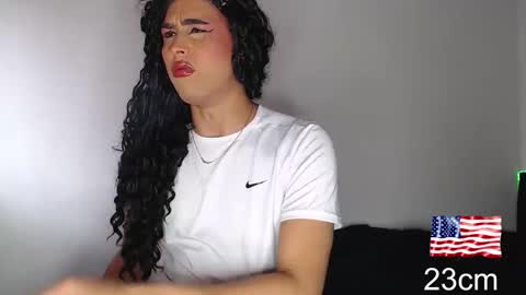 tatiana_hunter online show from 04/22/26, 07:26