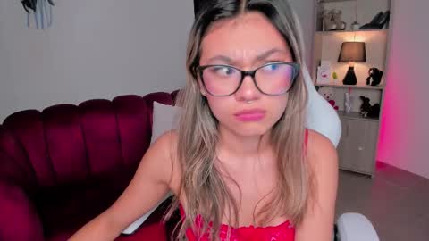 tatiana_mendoza online show from 11/24/25, 02:50