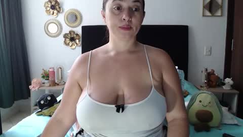 tatiana_monteros online show from 02/05/26, 04:55