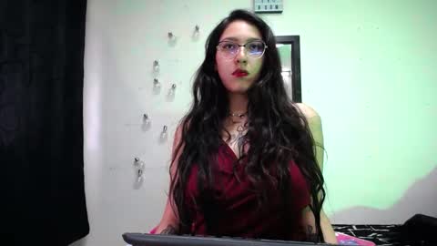 Snapshot of tatiana_ninfomaniaca chatting on 01/25/25, 09:04 tatiana online show from 01/25/25, 09:04
