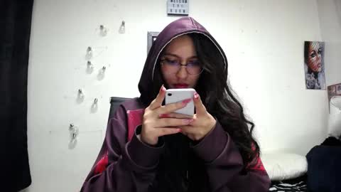 Snapshot of tatiana_ninfomaniaca chatting on 02/01/25, 12:18 tatiana online show from 02/01/25, 12:18