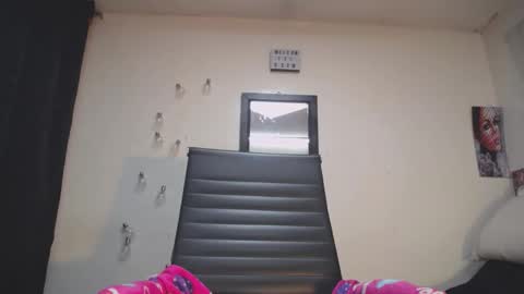 Snapshot of tatiana_ninfomaniaca chatting on 02/07/25, 12:09 tatiana online show from 02/07/25, 12:09