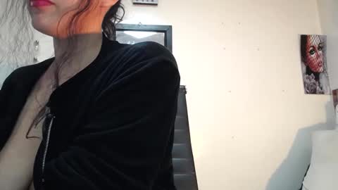 Snapshot of tatiana_ninfomaniaca chatting on 02/12/25, 05:16 tatiana online show from 02/12/25, 05:16