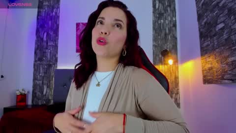 Snapshot of tatiana_sc chatting on 03/07/25, 01:29 Tatiana SC online show from 03/07/25, 01:29