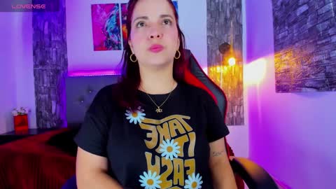 Snapshot of tatiana_sc chatting on 03/08/25, 12:20 Tatiana SC online show from 03/08/25, 12:20