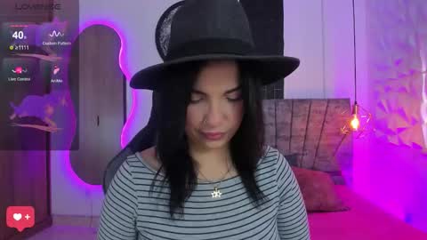 Snapshot of tatiana_sc chatting on 09/13/25, 12:27 Tatiana SC online show from 09/13/25, 12:27