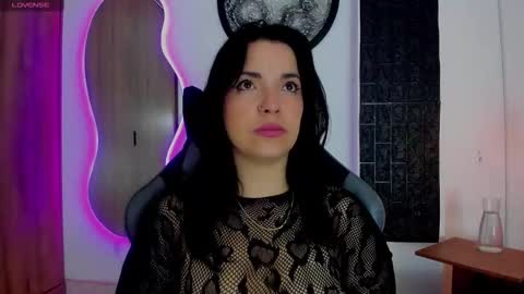 Snapshot of tatiana_sc chatting on 10/06/25, 01:19 Tatiana SC online show from 10/06/25, 01:19