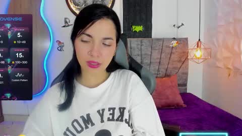 Snapshot of tatiana_sc chatting on 10/10/25, 01:32 Tatiana SC online show from 10/10/25, 01:32