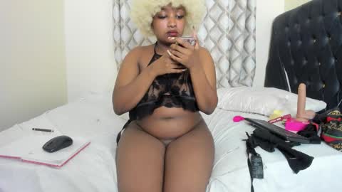 tatiana_storm online show from 02/15/26, 01:46