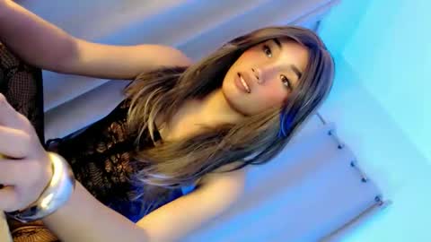 Snapshot of tatiana_wilton chatting on 06/04/26, 03:51 ANDREA online show from 06/04/26, 03:51