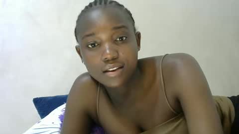 Snapshot of tatianadolll chatting on 11/16/25, 08:14 tatianadolll online show from 11/16/25, 08:14