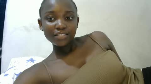 Snapshot of tatianadolll chatting on 11/17/25, 07:41 tatianadolll online show from 11/17/25, 07:41