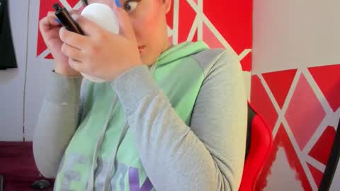 tatiana onnel online show from 03/24/26, 07:19