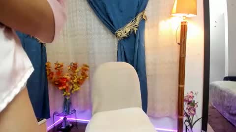 Tatiana Potter online show from 02/22/25, 09:45