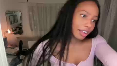 Tatianna Marie online show from 10/10/25, 11:26