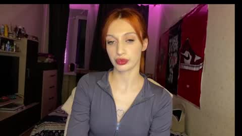 Snapshot of tatika_williams chatting on 05/12/26, 06:27 tatika_williams online show from 05/12/26, 06:27