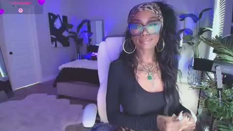 Tatted Queen online show from 06/12/26, 07:46