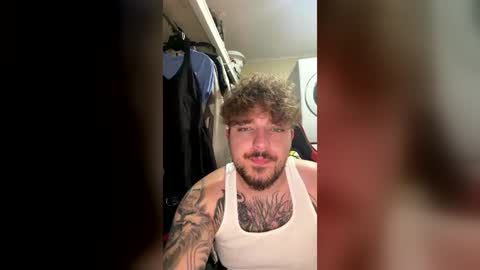 Snapshot of tatteddamienn chatting on 06/12/26, 12:37 TattedDamienn online show from 06/12/26, 12:37
