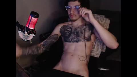 Snapshot of tattedtoyabuser chatting on 01/13/26, 07:35 tattedtoyabuser online show from 01/13/26, 07:35