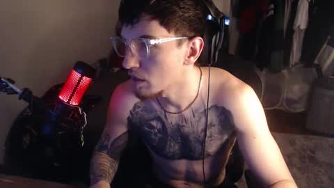 Snapshot of tattedtoyabuser chatting on 03/11/26, 04:18 tattedtoyabuser online show from 03/11/26, 04:18