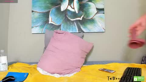 tattoedlexi_ online show from 04/08/26, 08:25