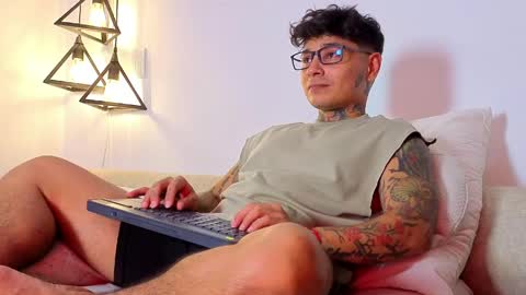 tattokoi online show from 04/23/26, 04:57