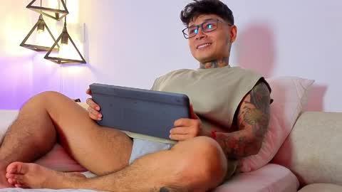 tattokoi online show from 04/24/26, 01:52