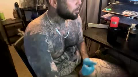 Snapshot of tattoo23inky chatting on 05/13/26, 11:44 inky online show from 05/13/26, 11:44